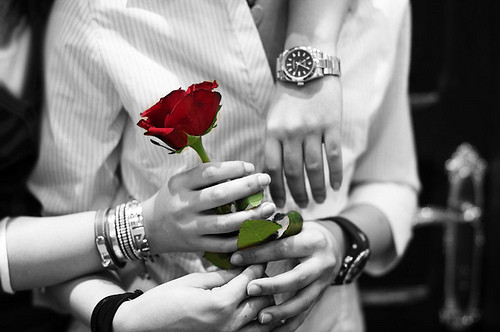 love,people,expressive,bw,sad,man,red 325e3484326aa1173bdb68bdaedbf626 h